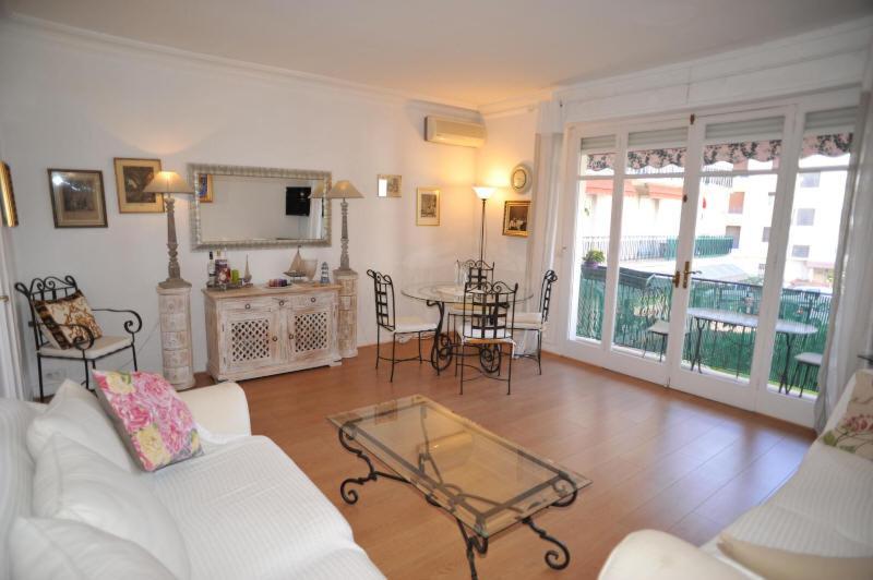 Lavande De Croisette * Cannes